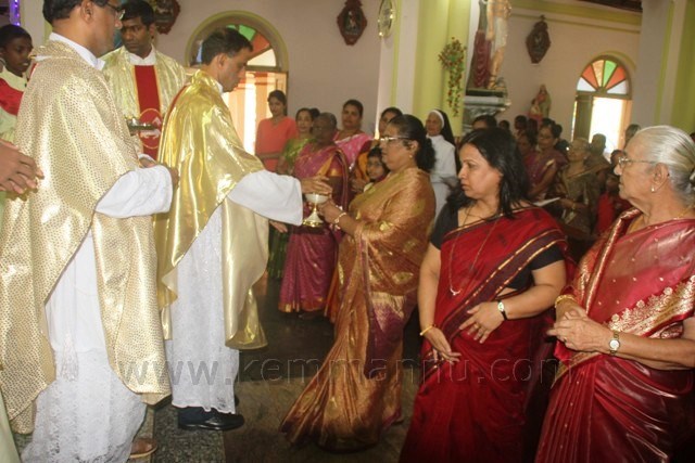 Patron Saint Theresaâ€™s Annual Feast Celebrated at Kemmannu.