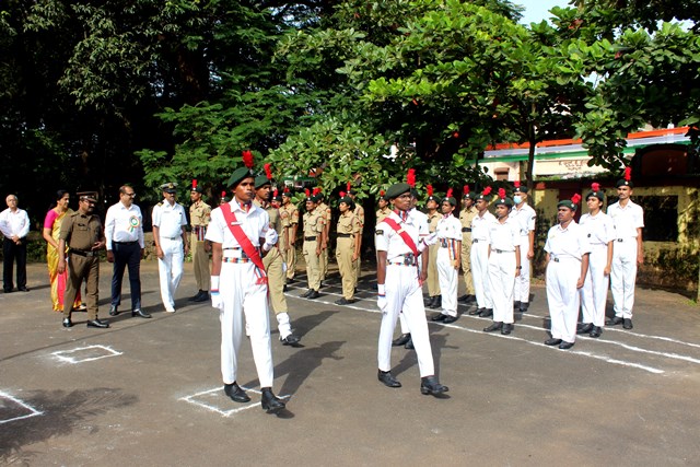 ವಿವಿ ಕಾಲೇಜು: “ಸೌಹಾರ್ದತೆ ನಮ್ಮ ರಕ್ತದಲ್ಲಿದೆ, ಬಾಹ್ಯ ಶಕ್ತಿಗಳಿಗೆ ಮಣಿಯದಿರೋಣ” ವಿವಿ ಕಾಲೇಜು: “ಸೌಹಾರ್ದತೆ ನಮ್ಮ ರಕ್ತದಲ್ಲಿದೆ, ಬಾಹ್ಯ ಶಕ್ತಿಗಳಿಗೆ ಮಣಿಯದಿರೋಣ”
