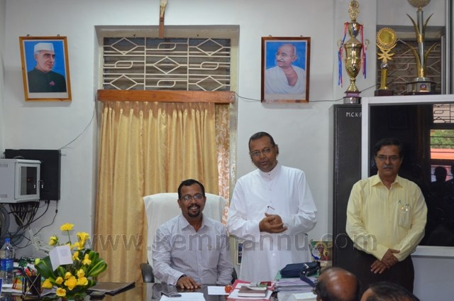 Dr. Vincent Alva assumes office of Principal at Milagres College, Kallianpur