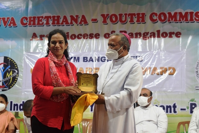 Bangalore Archdiocese honours 102 Youth Covid Warriors