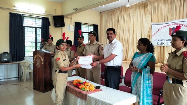 ಭಾರತ ಸೇನೆಯಲ್ಲಿ ಯುವಕರಿಗೆ ವಿಪುಲ ಅವಕಾಶ -ಡಾ| ಹೆರಾಲ್ಡ್ ಐವನ್ ಮೋನಿಸ್ ಭಾರತ ಸೇನೆಯಲ್ಲಿ ಯುವಕರಿಗೆ ವಿಪುಲ ಅವಕಾಶ -ಡಾ| ಹೆರಾಲ್ಡ್ ಐವನ್ ಮೋನಿಸ್