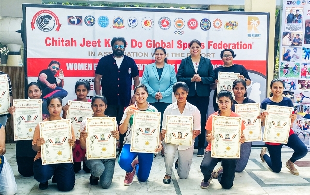 Chitah Yajnesh Shetty Conducts Self Defense Program for Women Associates