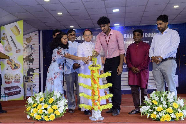 Sandesha Foundation organised a State Level seminar on ‘Towards and Ethical Media’