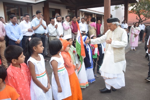 Mha Governor, CM celebrate 73rd Anniversary of Republic Day Mha Governor, CM celebrate 73rd Anniversary of Republic Day