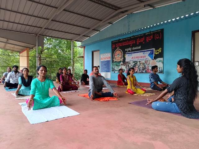 ಅಬ್ಬನಡ್ಕ ಫ್ರೆಂಡ್ಸ್ ಕ್ಲಬ್ : 9ನೇ ವಿಶ್ವ ಯೋಗ ದಿನಾಚರಣೆ