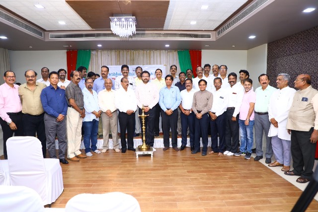 ಜಯಶ್ರೀಕೃಷ್ಣ ಪರಿಸರ ಪ್ರೇಮಿ ಸಮಿತಿ ವತಿಯಿಂದ ಕರಾವಳಿ ಕರ್ನಾಟಕದ ಮಾಲಿನ್ಯ ನಿಯಂತ್ರಿಸಿ ಕೈಗಾರೀಕರಣ - ವಿಚಾರ ವಿನಿಮಯ ಸಭೆ ಜಯಶ್ರೀಕೃಷ್ಣ ಪರಿಸರ ಪ್ರೇಮಿ ಸಮಿತಿ ವತಿಯಿಂದ ಕರಾವಳಿ ಕರ್ನಾಟಕದ ಮಾಲಿನ್ಯ ನಿಯಂತ್ರಿಸಿ ಕೈಗಾರೀಕರಣ - ವಿಚಾರ ವಿನಿಮಯ ಸಭೆ