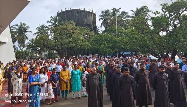 Infant Jesus Shrine Bikarnakatte, Mangalore, celebrated 75th indipendent day