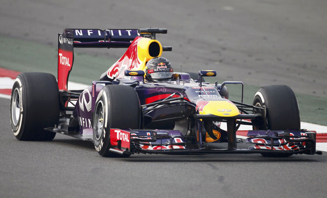 Sebastian Vettel makes a hat-trick of poles at Indian Grand Prix