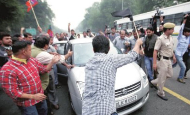 Denied BJP ticket, Azad Singh resigns as North Delhi mayor