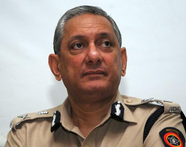 Rakesh Maria out, Ahmed Javed in as Mumbai police chief