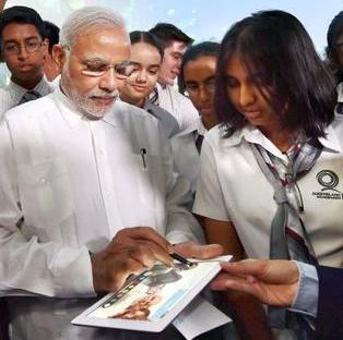 Robot and agriculture lessons: Modi returns to campus in Brisbane