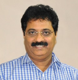 ಮಲಬಾರ್ ವಿಶ್ವರಂಗ ಪುರಸ್ಕಾರ-2023ಕ್ಕೆ ಹಿರಿಯ ರಂಗನಟ ಮೋಹನ್ ಮಾರ್ನಾಡ್ ಆಯ್ಕೆ