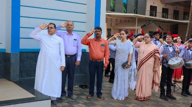 Mount Rosary English High School celebrates Colourful Independence Day. Mount Rosary English High School celebrates Colourful Independence Day.