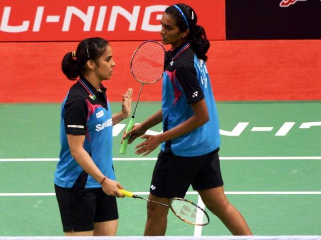 China Open: Saina, Sindhu win; Srikanth loses