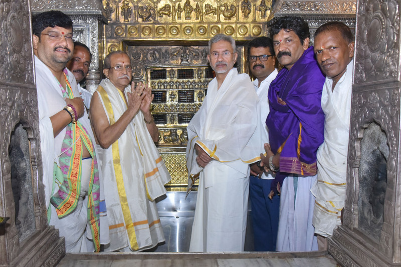 ಶ್ರೀಕೃಷ್ಣಮಠಕ್ಕೆ ಭಾರತ ಸರ್ಕಾರದ ವಿದೇಶಾಂಗ ಮಂತ್ರಿಗಳಾದ ಎಸ್.ಜೈಶಂಕರ್