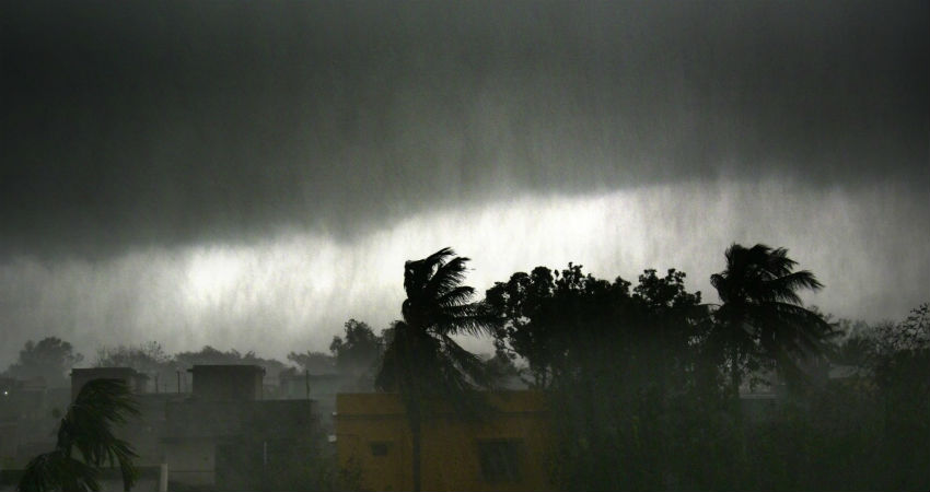 Yellow Alert : Coastal districts forecast for heavy rainfall with strong wind
