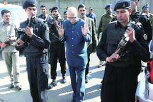 Want to pull out men guarding Advani house, it’s police job: NSG to Home