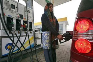Petrol price slashed by Rs 1.15 per litre, diesel rate hiked by 50 paise/litre