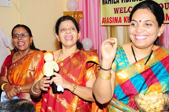 Mumbai: Thiya Samaj conducts â€˜Haldi Kumkumâ€™