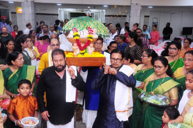 Vasai Konkani Welfare and celebrated their 16th Monthi Fest