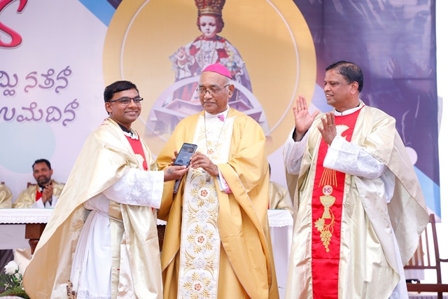 Carmel Matrimonial App Inaugurated at Infant Jesus Shrine