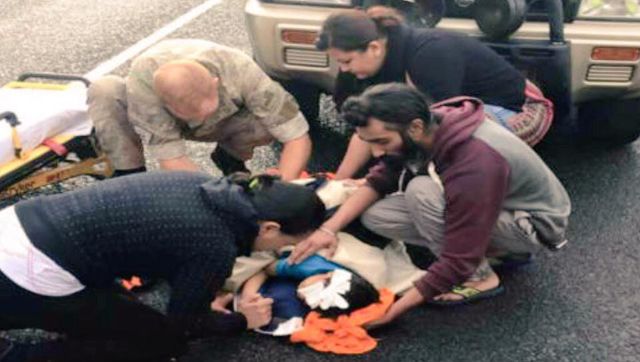 Sikh man rewarded for cradling injured boy’s head with turban