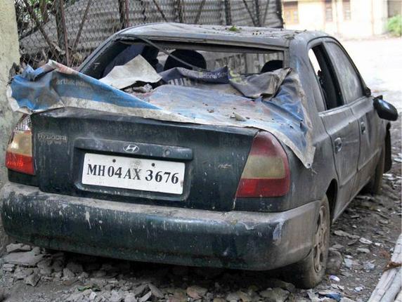 Auctioned â€˜Dawoodâ€™ car ends as scrap, to be burnt in Delhi