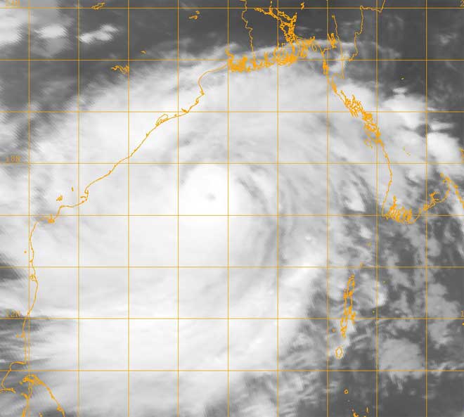 Cyclone Phailin: What to do and what not