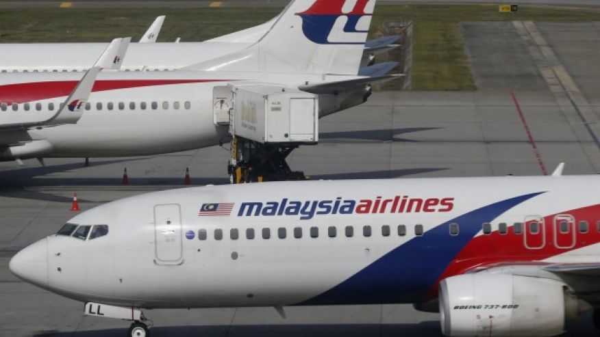 Malaysia Airlines to lay off all staff, re-hire two-thirds