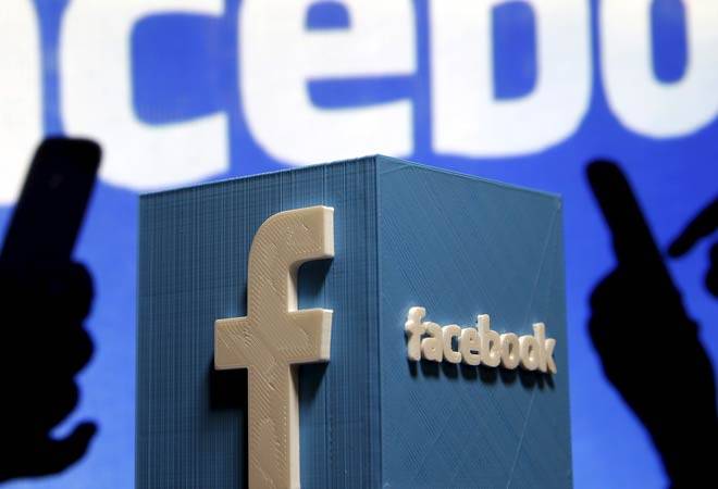 Chat privately with colleagues on â€™Facebook At Workâ€™ soon