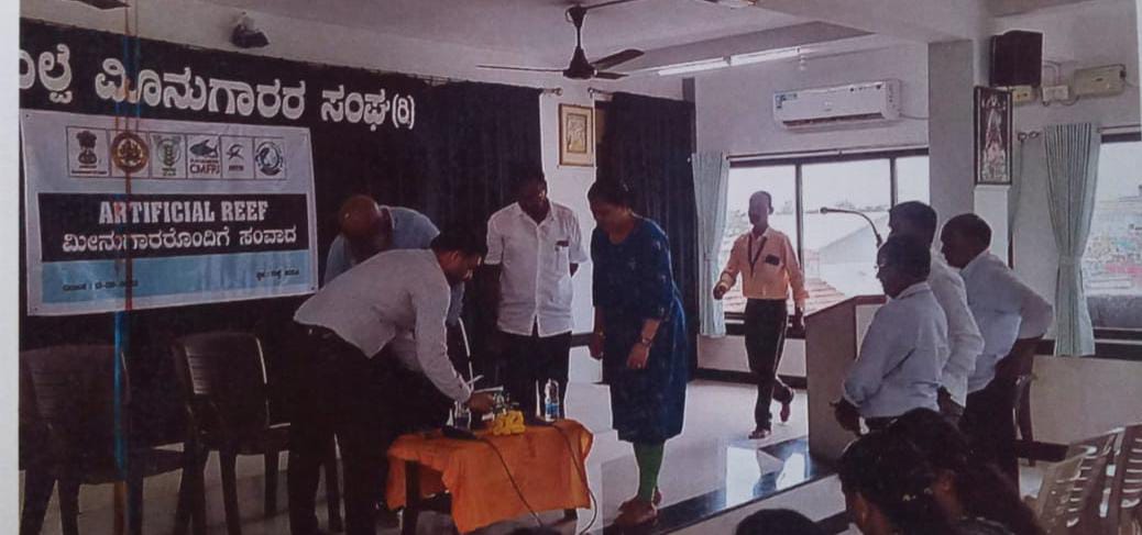 ಮೀನುಗಾರ ರೊಂದಿಗೆ ಸಂವಾದ ಕಾರ್ಯಕ್ರಮ