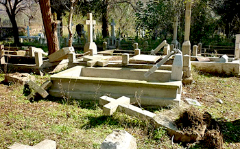 Miscreants damage Christian graves in Belagavi