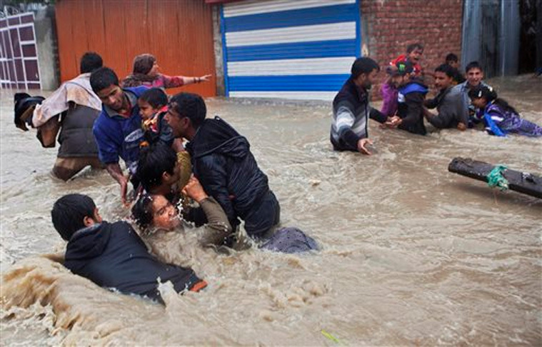 J&K Flood: SOS From Stranded People in Kashmir