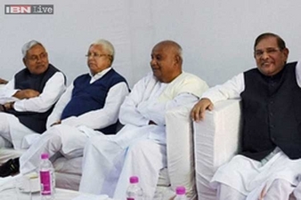Janata Parivar formation hindered by technicalities, merger unlikely before Bihar polls