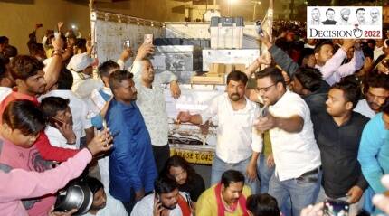 Day after Akhilesh alleges EVM theft, EC removes three UP officials from poll duty Day after Akhilesh alleges EVM theft, EC removes three UP officials from poll duty