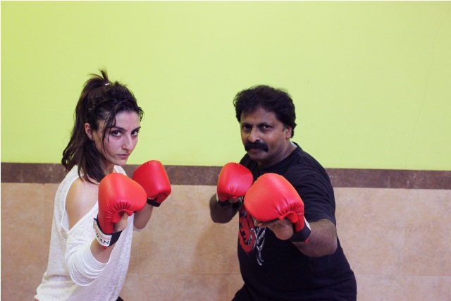 Soha Ali Khan learning martial Art from Yajness Shetty for her film
