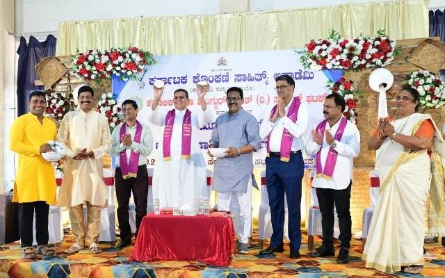 ವೊವಿಯೊ- ವೇರ್ಸ್ ಹಾಗೂ ಬಾಳ್ ಗಿತಾಂ ಕಾರ್ಯಾಗಾರ ವೊವಿಯೊ- ವೇರ್ಸ್ ಹಾಗೂ ಬಾಳ್ ಗಿತಾಂ ಕಾರ್ಯಾಗಾರ