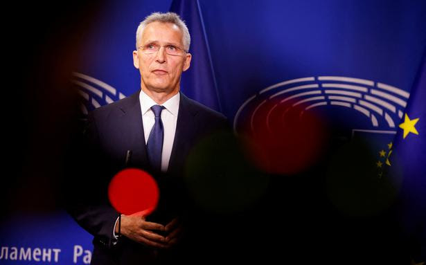 NATO chief says Finland, Sweden could join quite quickly