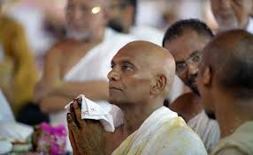 Businessman leaves assets worth billions to become monk in Ahmedabad