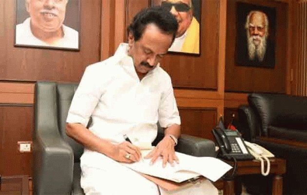 Stalin files nomination papers, set to become DMK president
