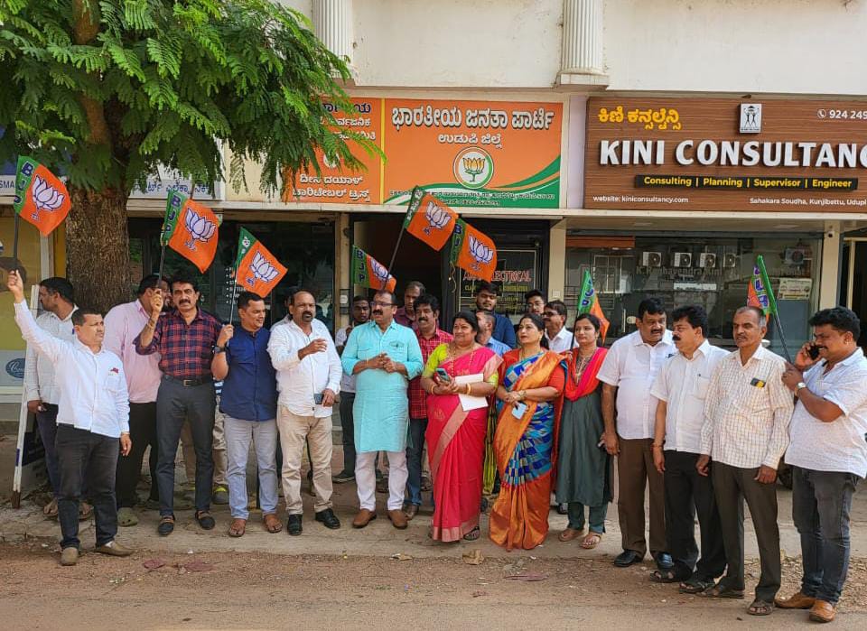 Raghupathy Bhat inaugurates Clean Udupi - Plastic Free Udupi campaign